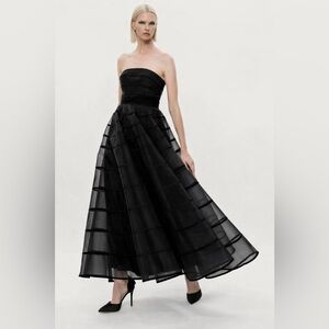 Hynes Park M561 Black Ballgown Formal Prom Gala Dress + Wrap NWT 18 Runs Small